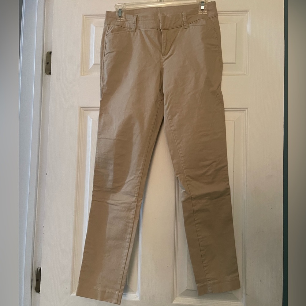 Women’s Old Navy Pixie style Ankle Pants